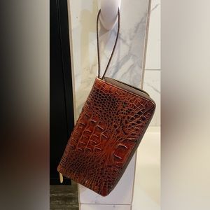 Brahmin Skyler Clutch. Pecan Melbourne.